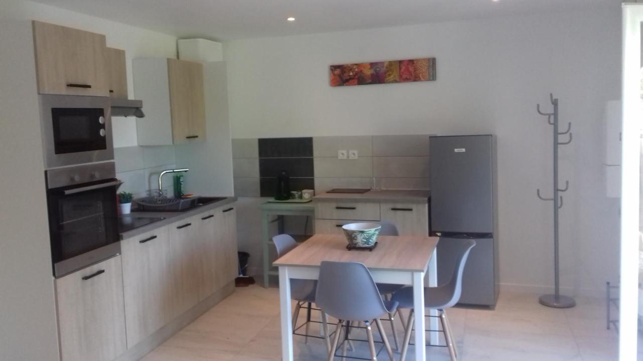 Gite 4 Personnes Au Calme Et Tout Confort Saint-Vallier  Exterior photo